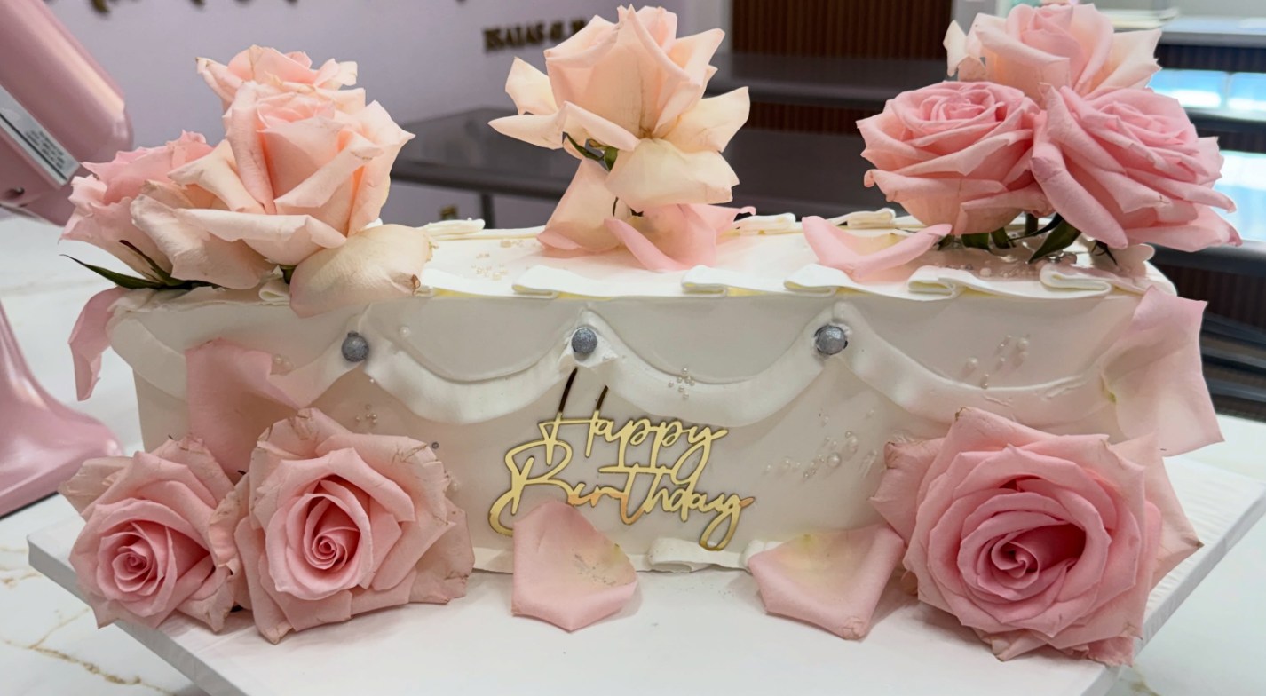 Floral cake example